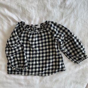 Gap kids gingham top with puffy sleeves 2T